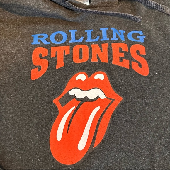 SALE!! Rolling stones with sherpa hood. 2 - Picture 4 of 7